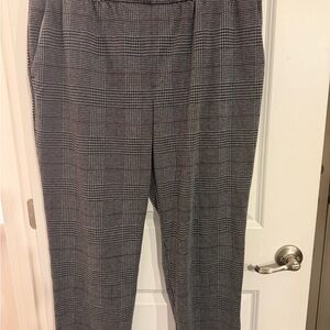 a new day Women's Black, White and Maroon Checkered Trousers with Pockets